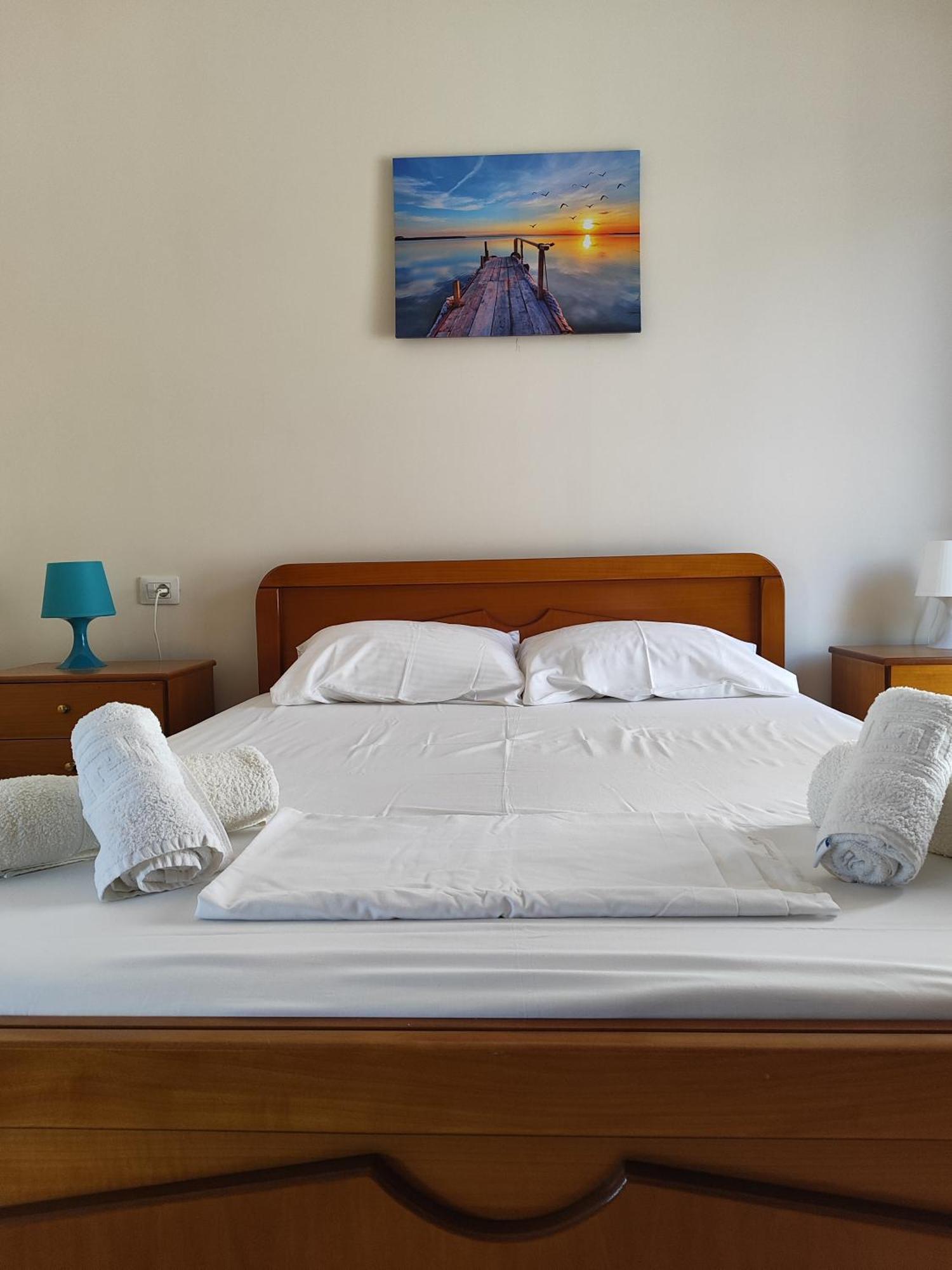 Lucas Apartments Himare Room photo